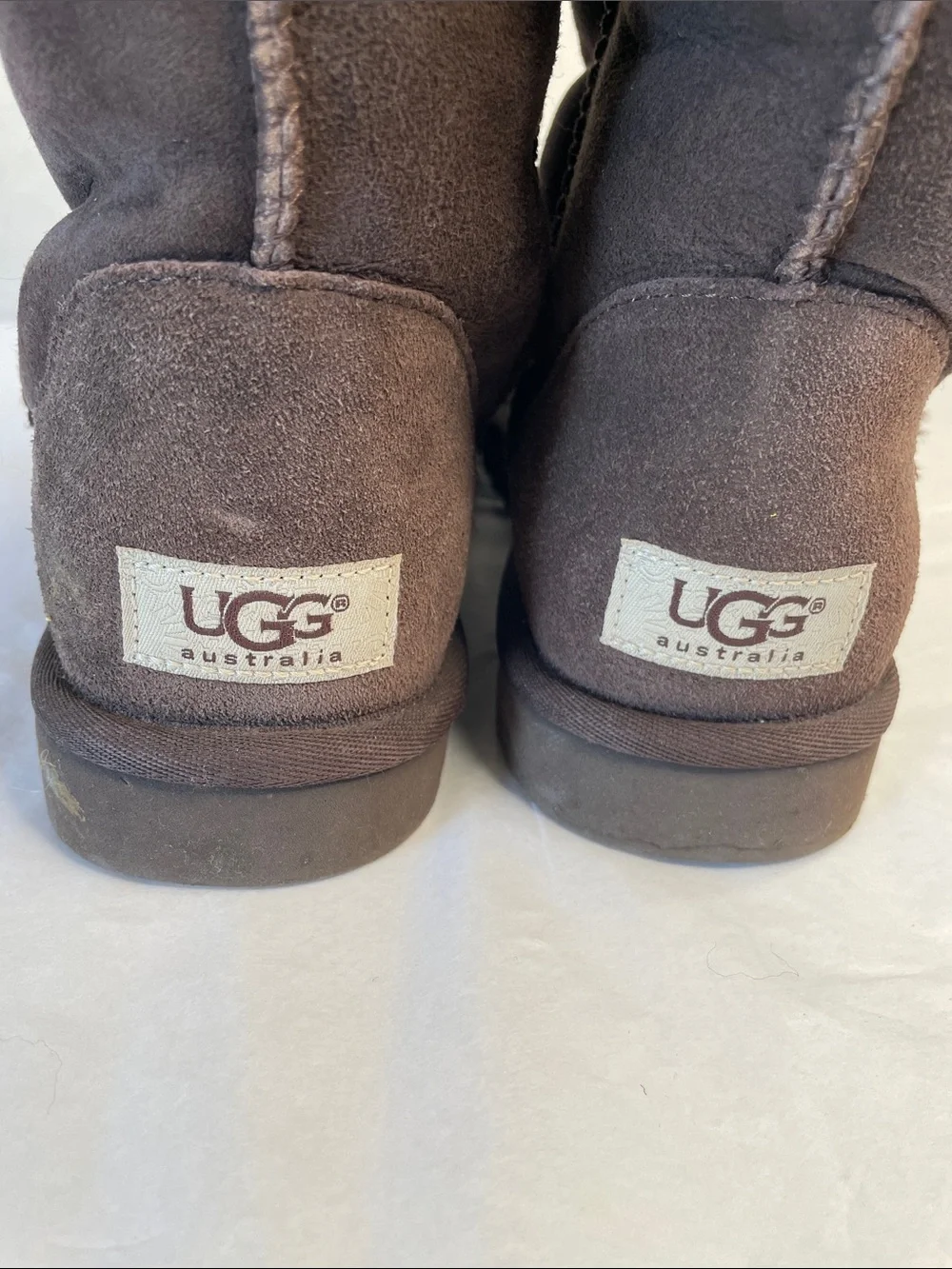 UGG‎ Classic Short Brown Suede Shearling Boots